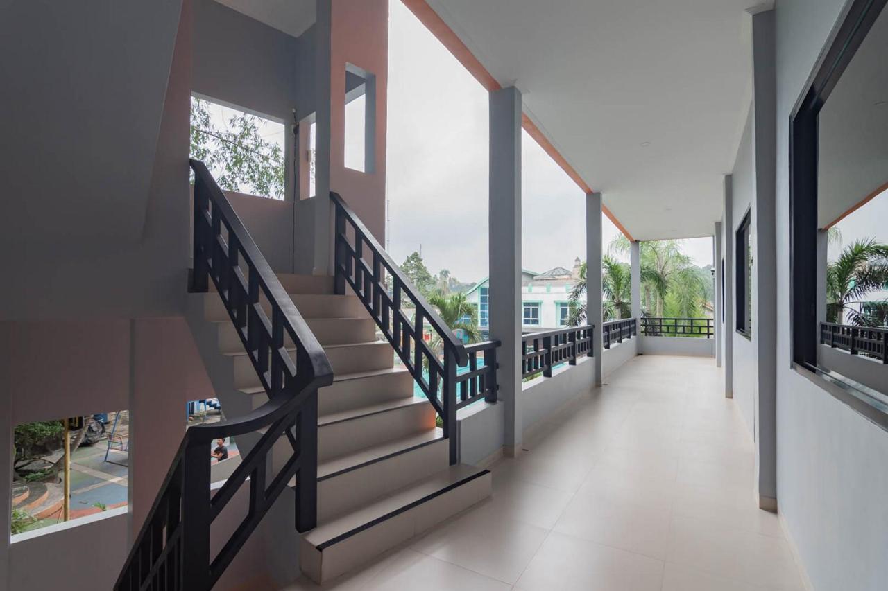 Urbanview Hotel Sagara Bogor Buitenkant foto