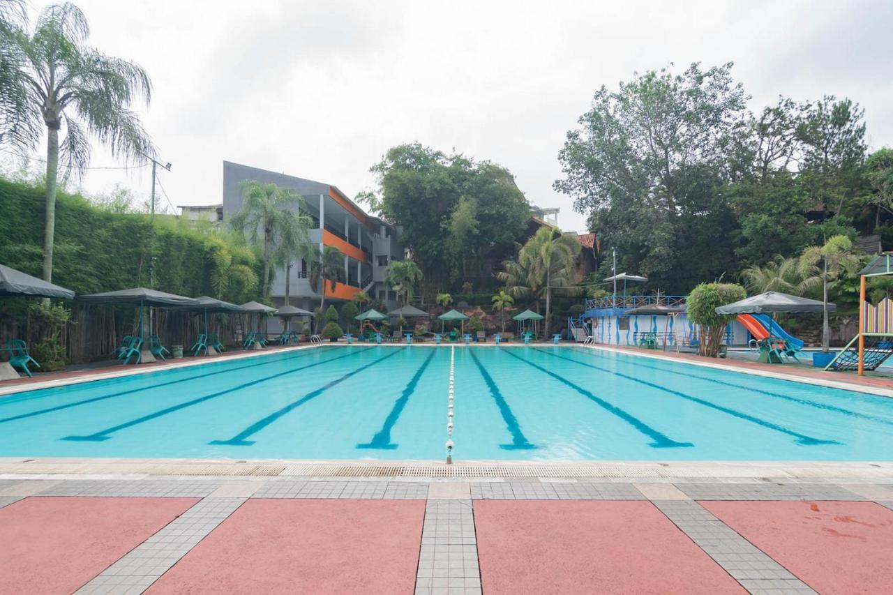 Urbanview Hotel Sagara Bogor Buitenkant foto